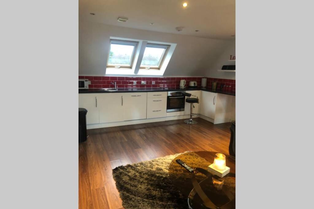 Struan Coach House In Gated Residence Stirling Extérieur photo