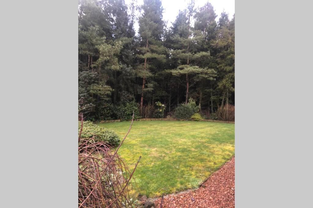 Struan Coach House In Gated Residence Stirling Extérieur photo